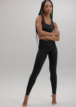 Lade das Bild in den Galerie-Viewer, Leggings Leo Black | Hey Honey