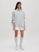 Lade das Bild in den Galerie-Viewer, Oversize Bluse JURI | Edited