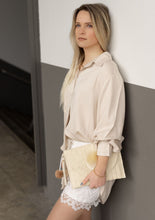 Lade das Bild in den Galerie-Viewer, Leichtes Hemd aus Viskose | "EVI"