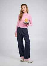 Lade das Bild in den Galerie-Viewer, Zahara Lace Longsleeve Petal Cream | Oh April
