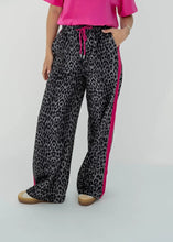 Lade das Bild in den Galerie-Viewer, Kael Trackpants Leo Grey | Oh April

