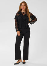 Lade das Bild in den Galerie-Viewer, Lace Bluse Kaace | Kaffe
