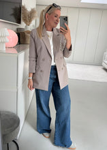 Lade das Bild in den Galerie-Viewer, Blazer "CELIN" | versch. Farben
