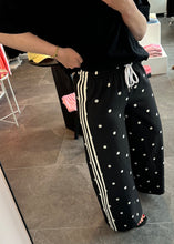 Lade das Bild in den Galerie-Viewer, Polka Dot Pants
