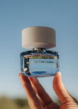 Lade das Bild in den Galerie-Viewer, Eau de Parfum Head in the clouds 50ml | Oh April
