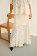 Lade das Bild in den Galerie-Viewer, CUkine Lace Skirt | Culture
