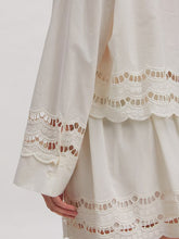 Lade das Bild in den Galerie-Viewer, Sophia Bluse | Edited
