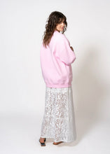 Lade das Bild in den Galerie-Viewer, Oh April Oversized Sweater  | Soft Blush
