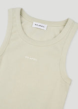 Lade das Bild in den Galerie-Viewer, Dara Top Soft Green | Oh April
