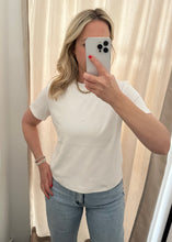 Lade das Bild in den Galerie-Viewer, Basic T-Shirt POLLY | versch. Farben
