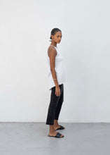 Lade das Bild in den Galerie-Viewer, Top "TINA" long | Outryght - Schwarz, Weiß &amp; Faded Black (washed)
