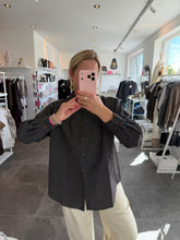 Lade das Bild in den Galerie-Viewer, Kariertes Blusenhemd FABI | Navy
