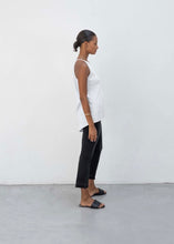 Lade das Bild in den Galerie-Viewer, Top "TINA" long | Outryght - Schwarz, Weiß &amp; Faded Black (washed)
