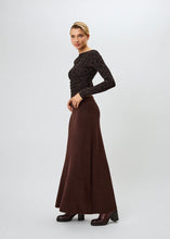 Lade das Bild in den Galerie-Viewer, Maeve Longsleeve Leo Truffle | Oh April
