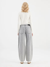 Lade das Bild in den Galerie-Viewer, Balloon Jeans CLARA Marble Grey | C.O.J
