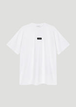 Lade das Bild in den Galerie-Viewer, Boyfriend T-Shirt White | Oh April

