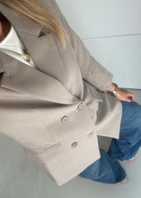 Lade das Bild in den Galerie-Viewer, Blazer "CELIN" | versch. Farben
