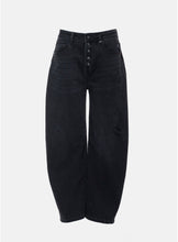 Lade das Bild in den Galerie-Viewer, O-Shape Jeans DORO Ebony Black wash | Elias Rumelis
